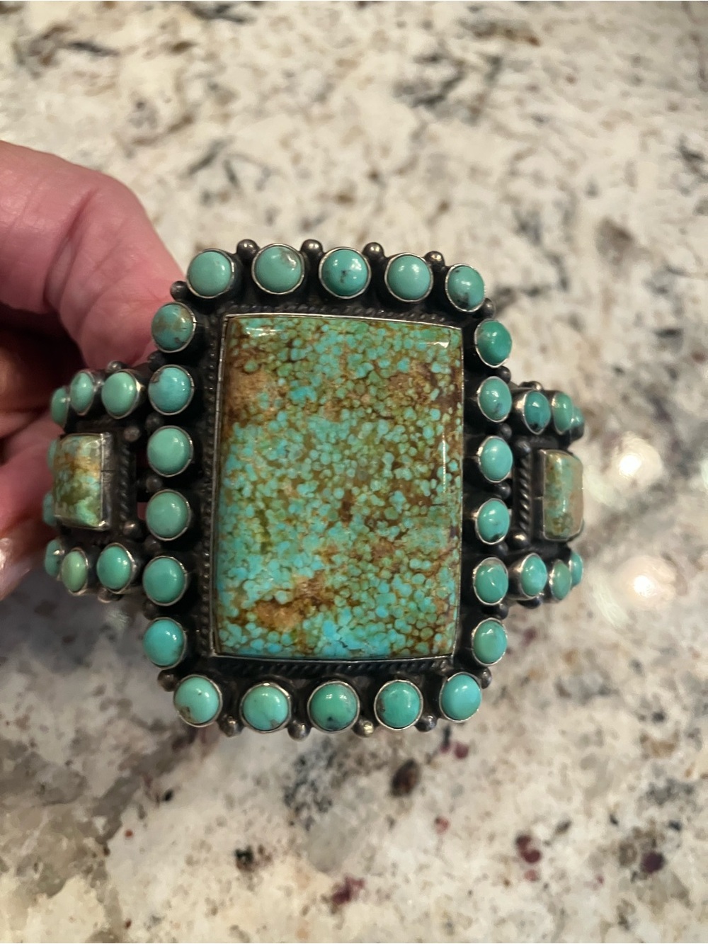 ANTHONY SKEETS LARGE TURQUOISE STERLING SILVER CUFF